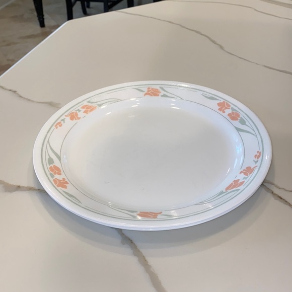 Corelle Dining Vintage Corelle Dinner Plates Poshmark